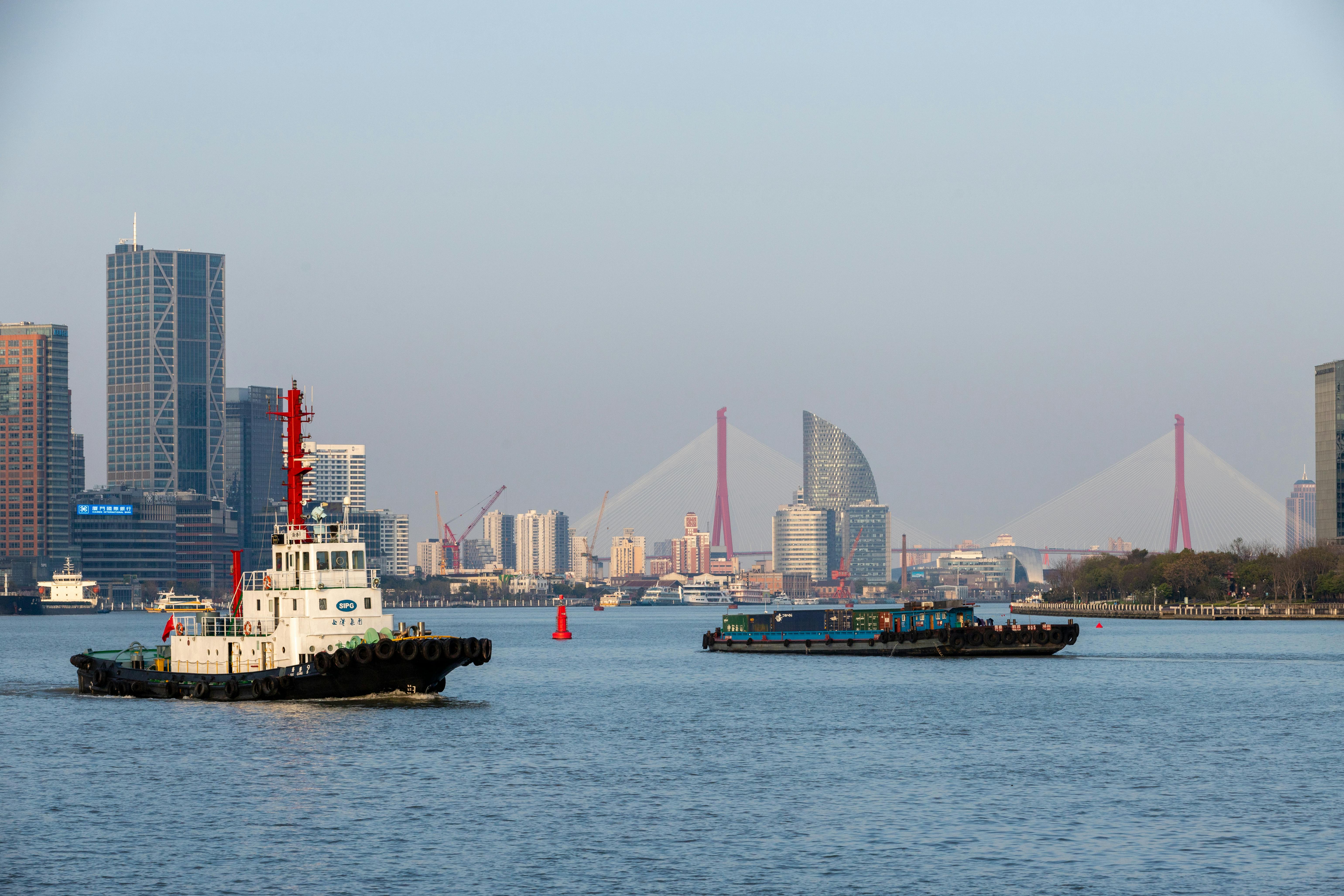 上海展覽展臺搭建公司，標(biāo)準(zhǔn)化與特色化的完美結(jié)合