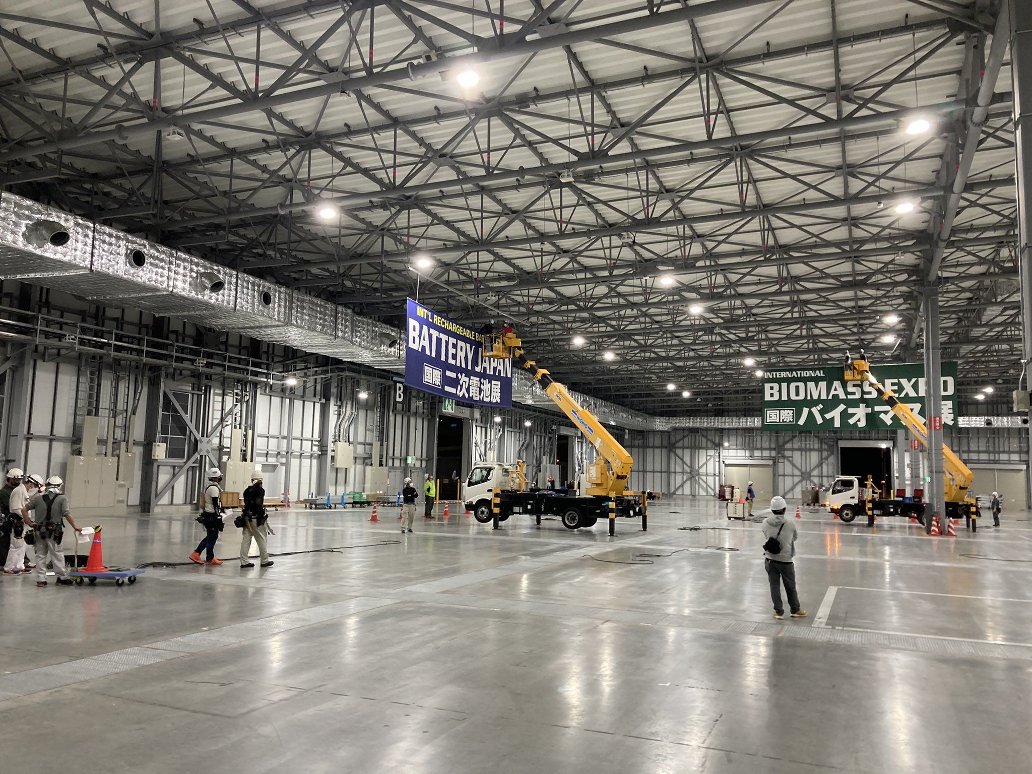 重新定義空間，展臺設計中的極簡風潮如何吸引觀眾