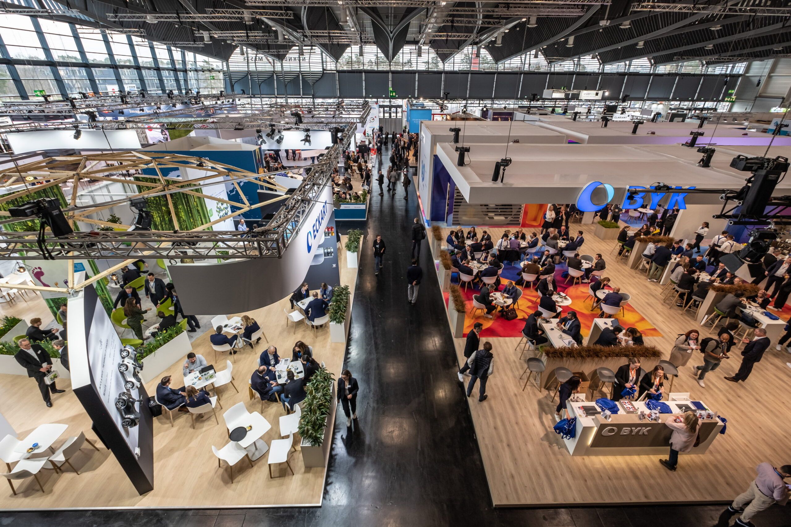 展臺設(shè)計搭建，各國展會施工限制解析