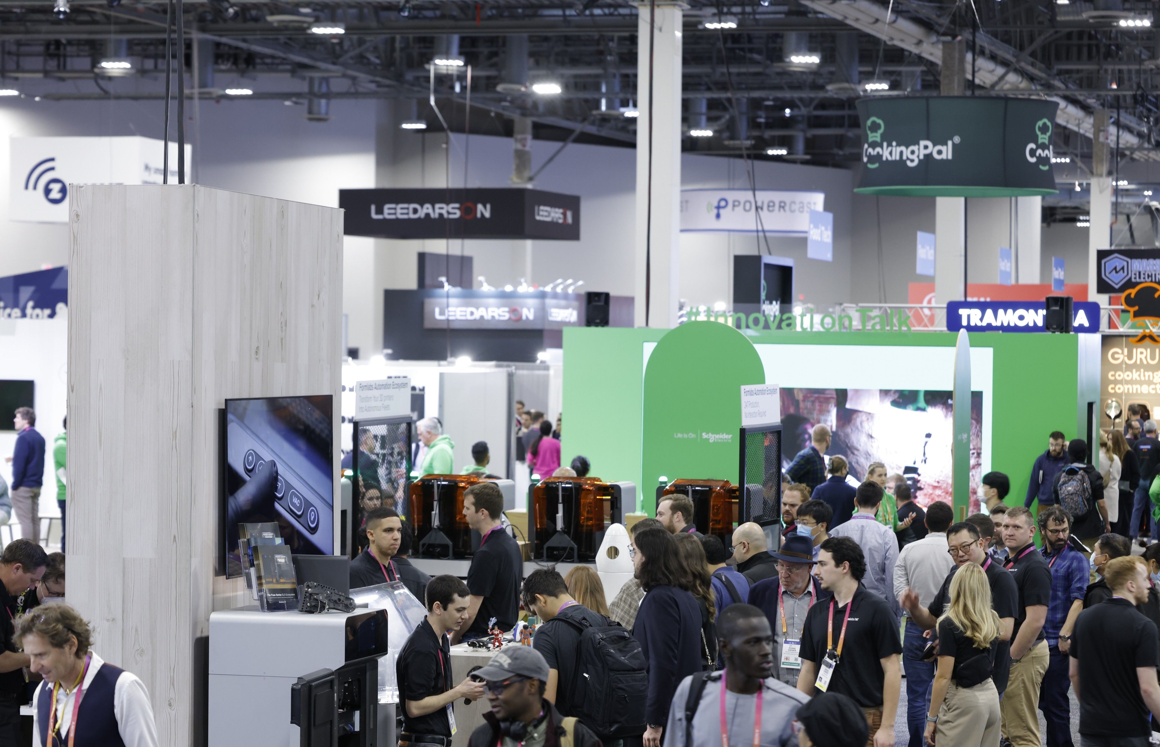 如何處理展會物流和運輸管理？展覽展臺搭建中的關(guān)鍵環(huán)節(jié)