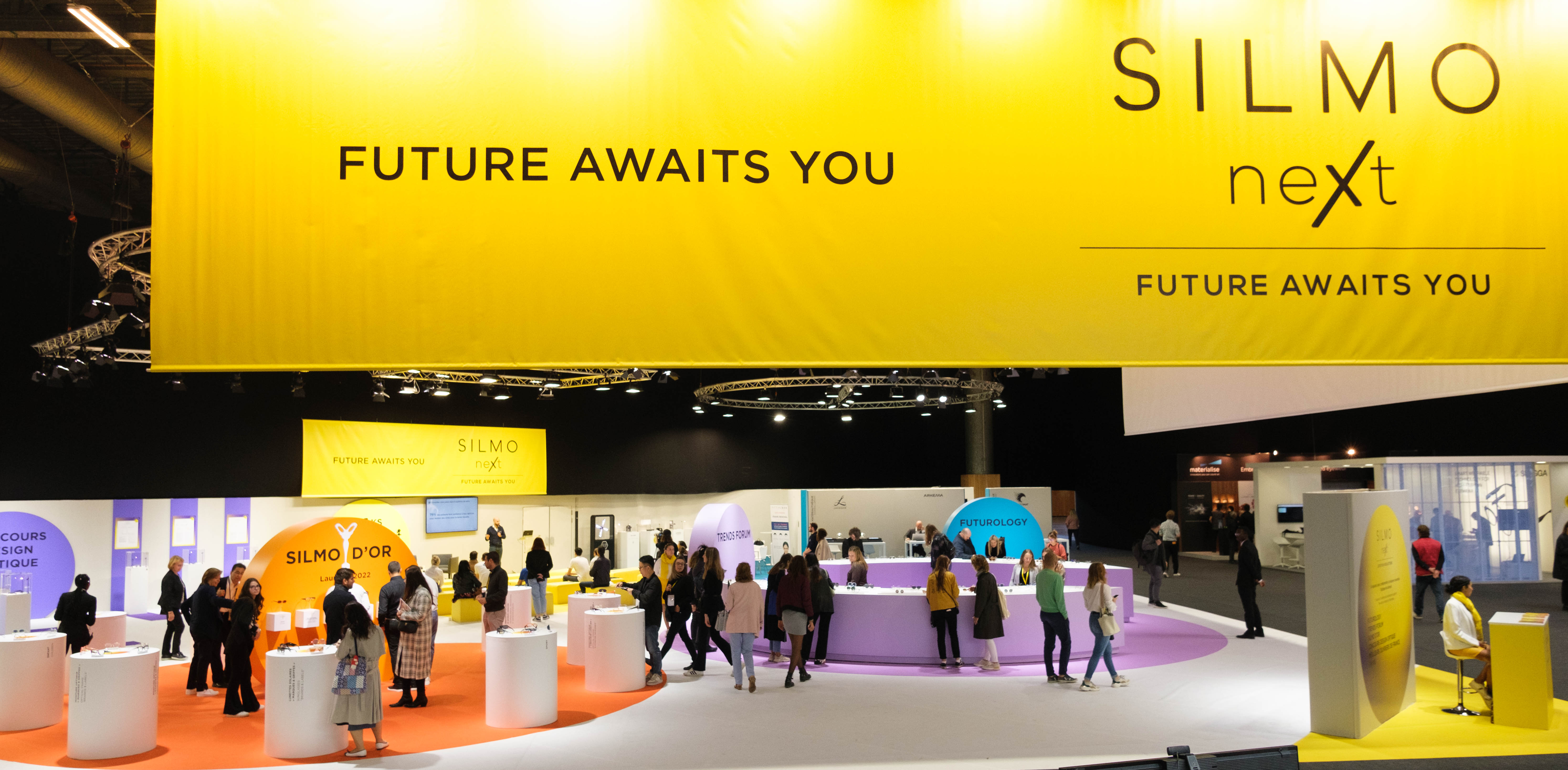 上海展臺設(shè)計，如何選擇合適的展覽會參展指南？