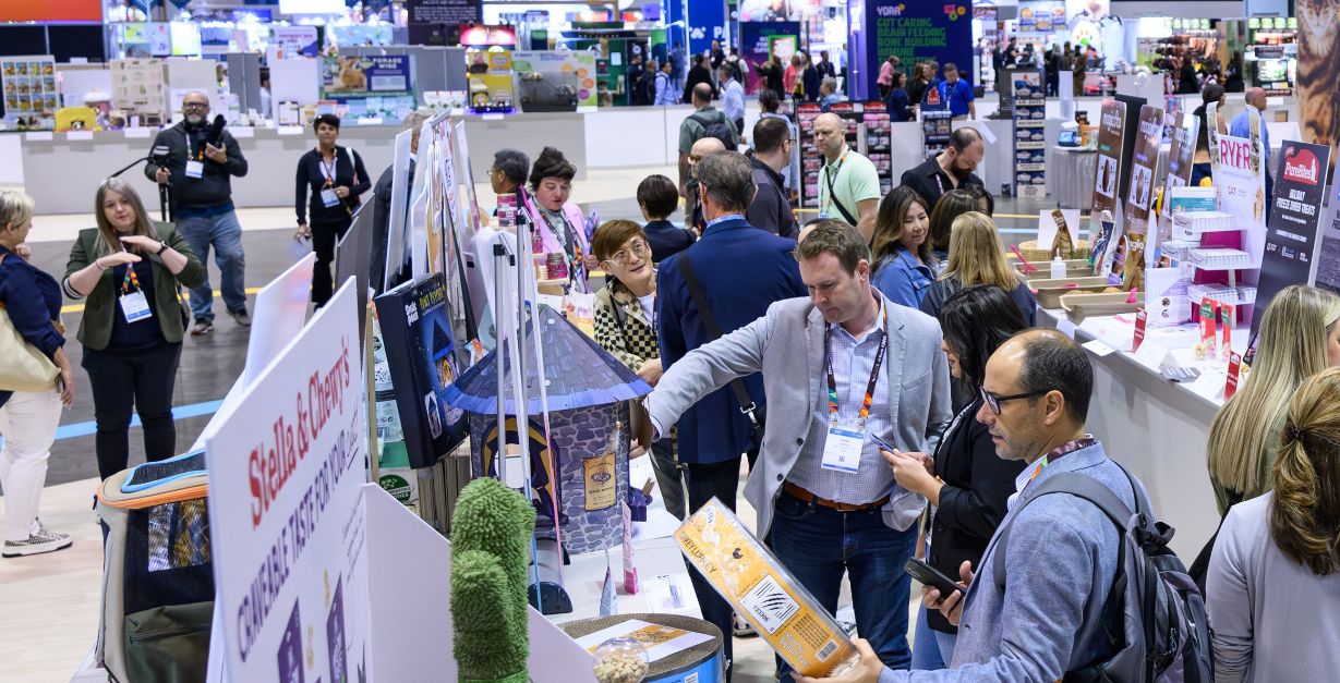 德國杜塞爾夫展臺設(shè)計搭建在材料創(chuàng)新應(yīng)用方面主要體現(xiàn)在哪些方面？