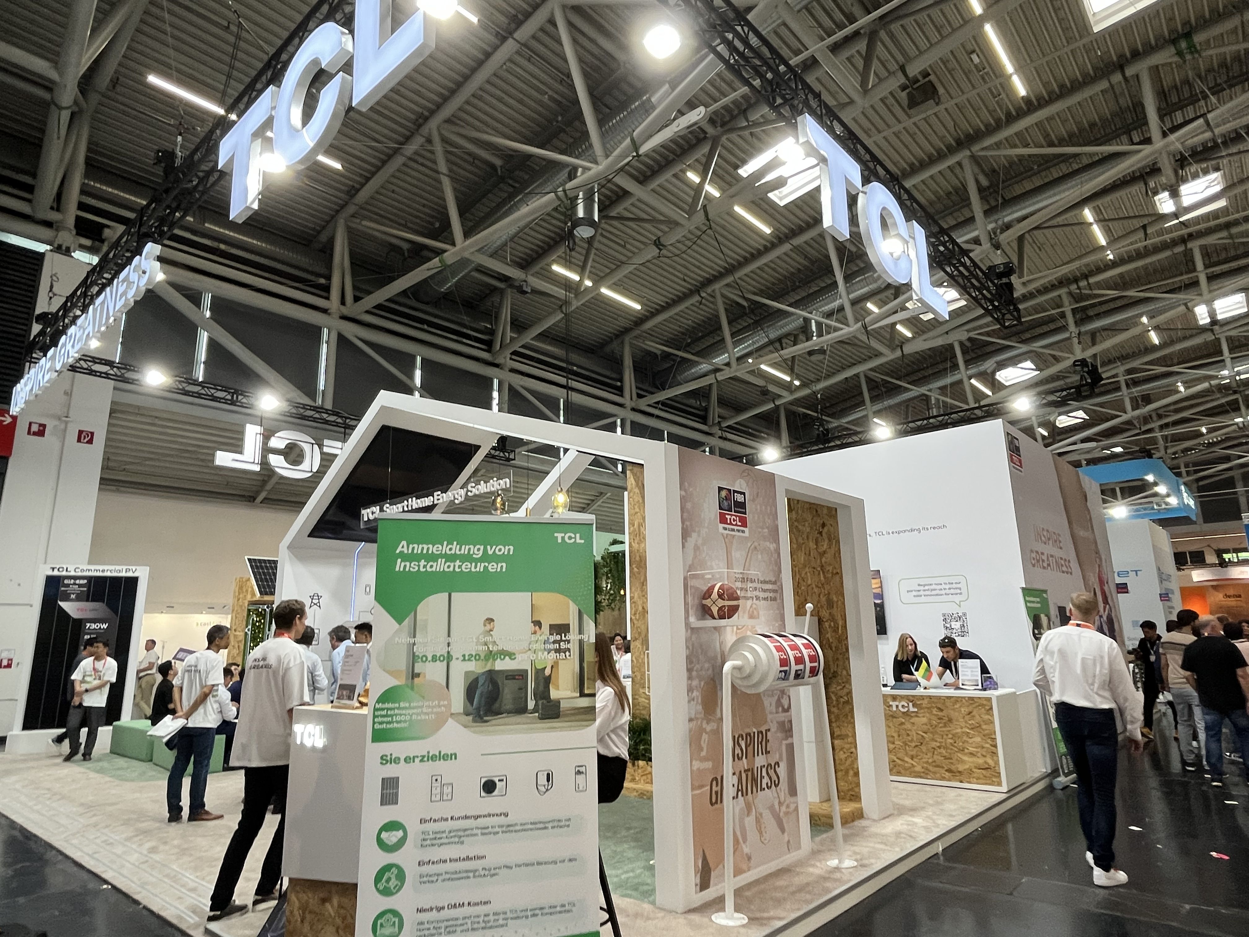 德國展廳地板鋪設