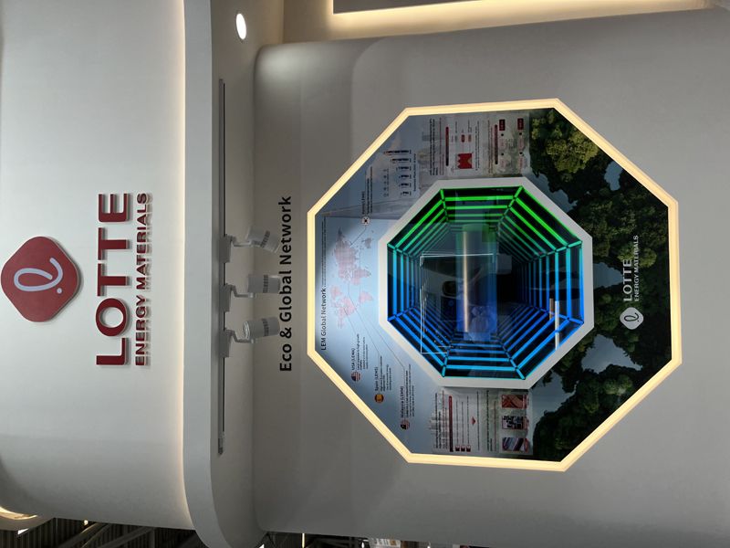 韓國展廳設(shè)計